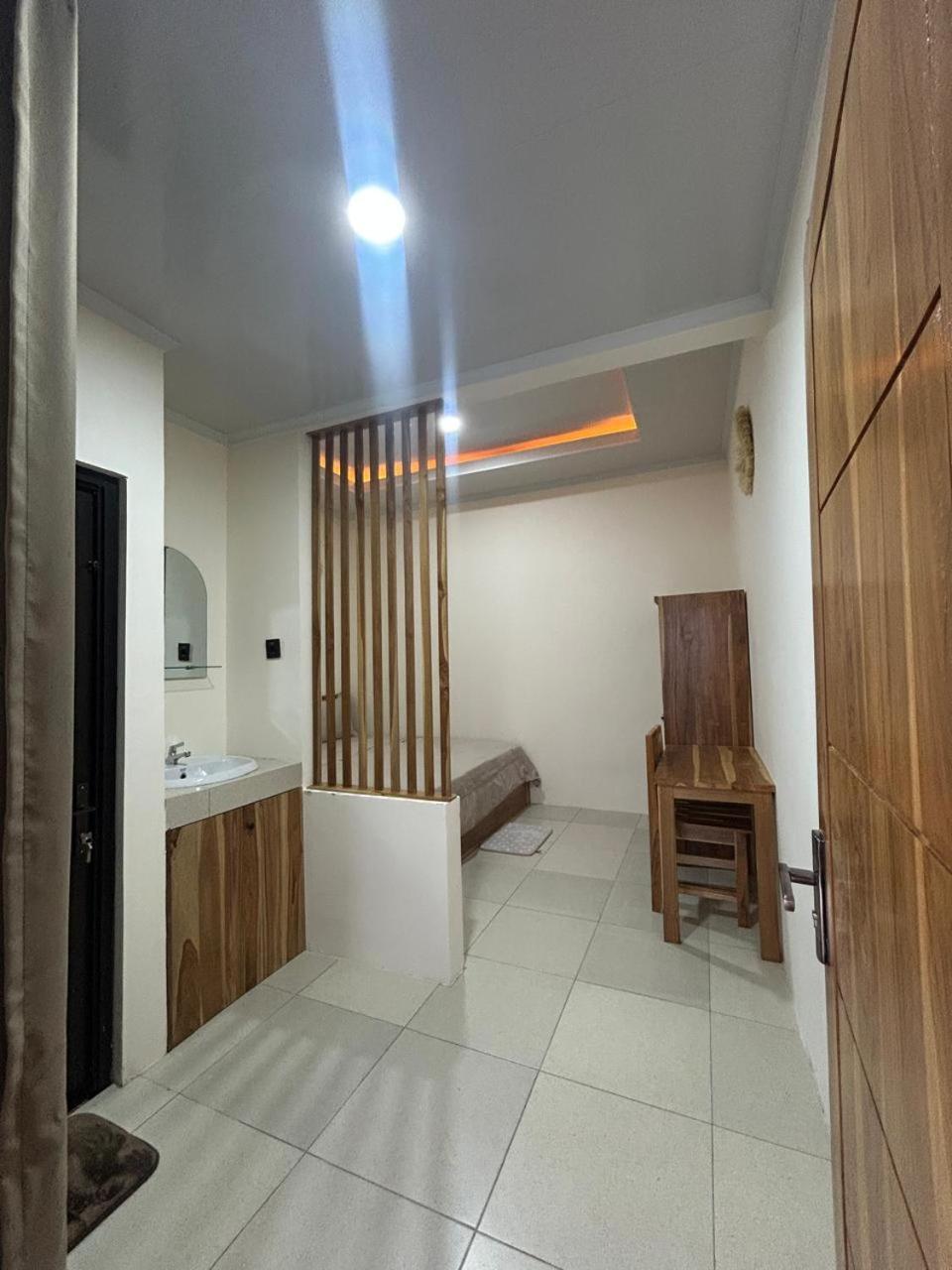 Sukha Homestay Kuta  Zewnętrze zdjęcie